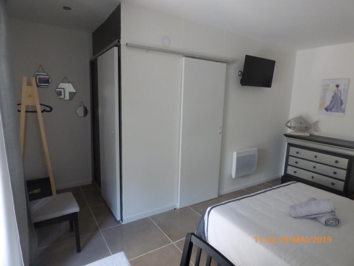 Mas Maurane-Chambre D'Hote Avec Spa Prive Aux Portes D'Arles Tarascon Buitenkant foto